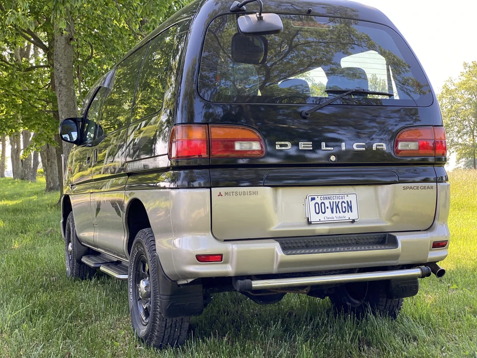 1997 Mitsubishi Delica 4th Gen - Image 17 of 31