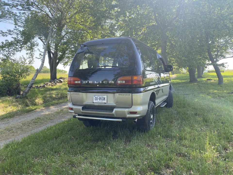 1997 Mitsubishi Delica 4th Gen - Image 20 of 31