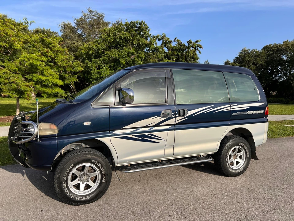 1997 Mitsubishi Delica 4th Gen - Image 16 of 31