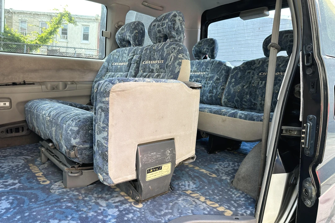 1997 Mitsubishi Delica 3rd Gen - Image 23 of 31