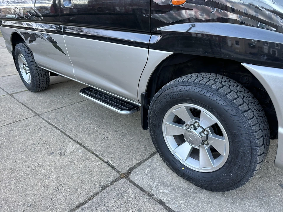 1997 Mitsubishi Delica 3rd Gen - Image 16 of 31