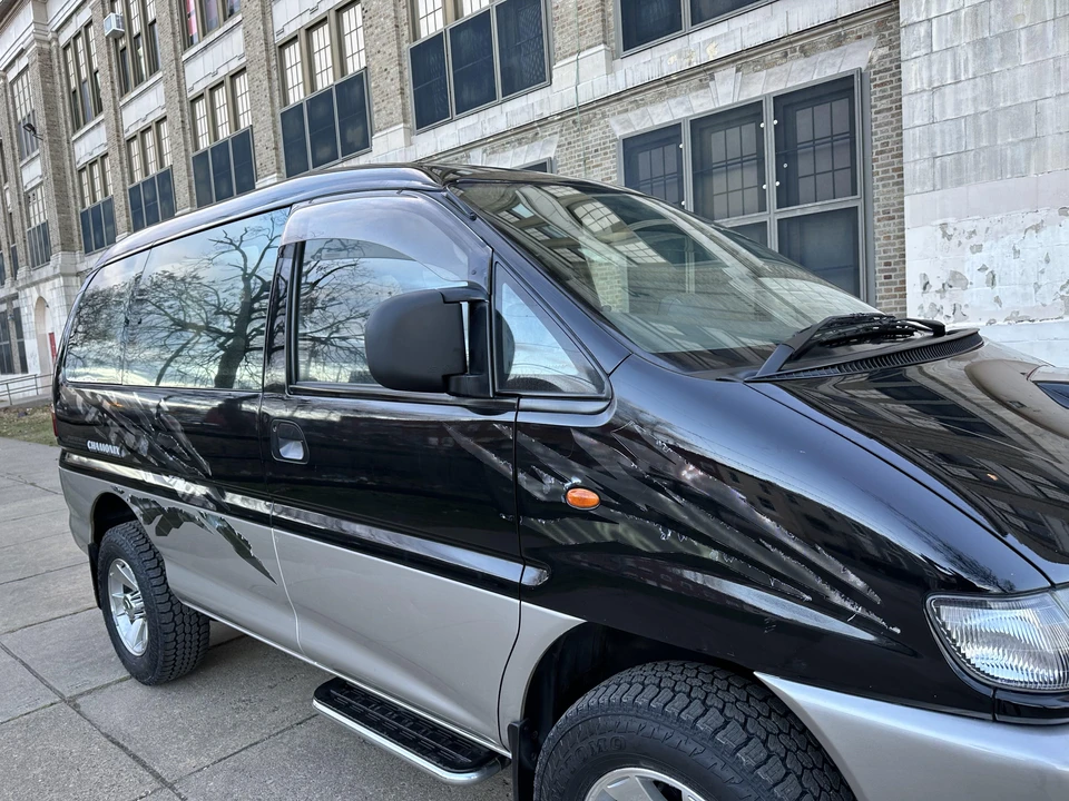 1997 Mitsubishi Delica 3rd Gen - Image 15 of 31