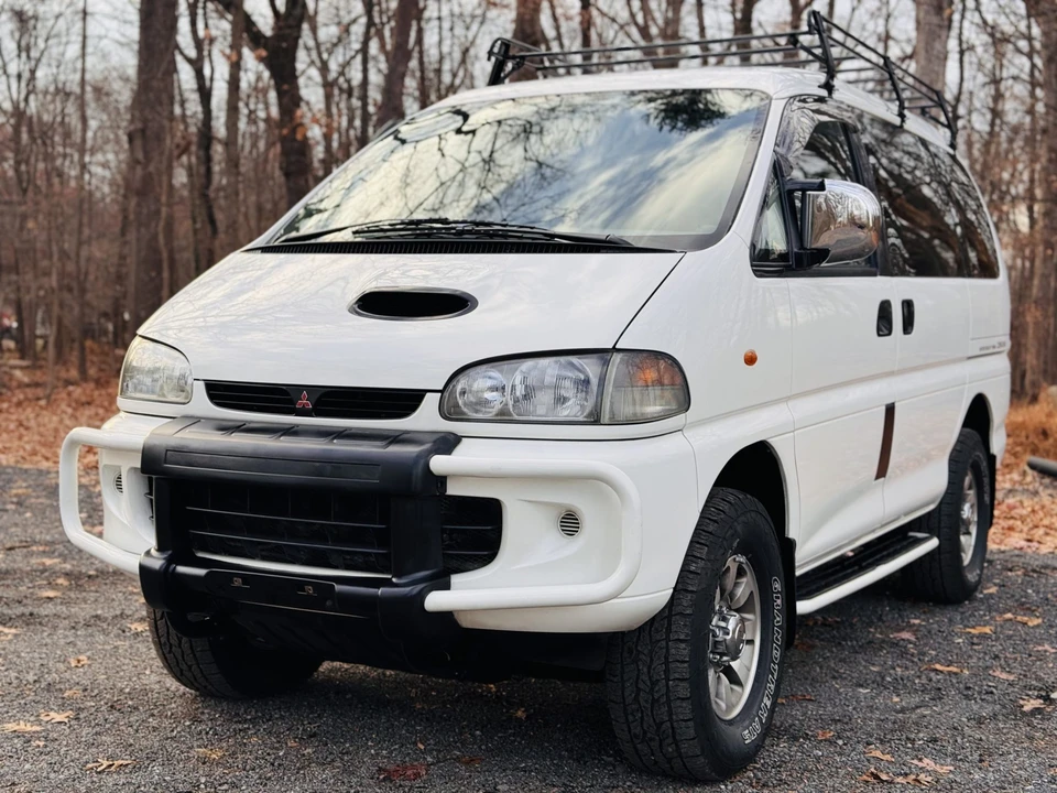 1997 Mitsubishi Delica 4th Gen - Image 16 of 31