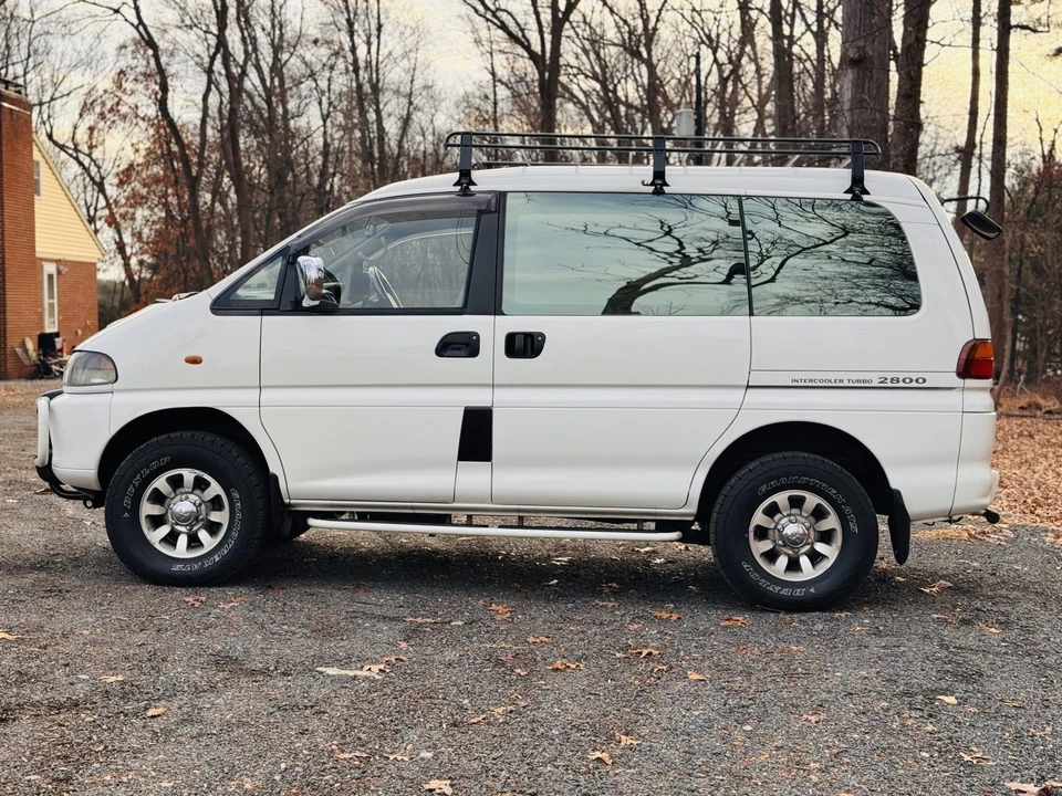 1997 Mitsubishi Delica 4th Gen - Image 25 of 31