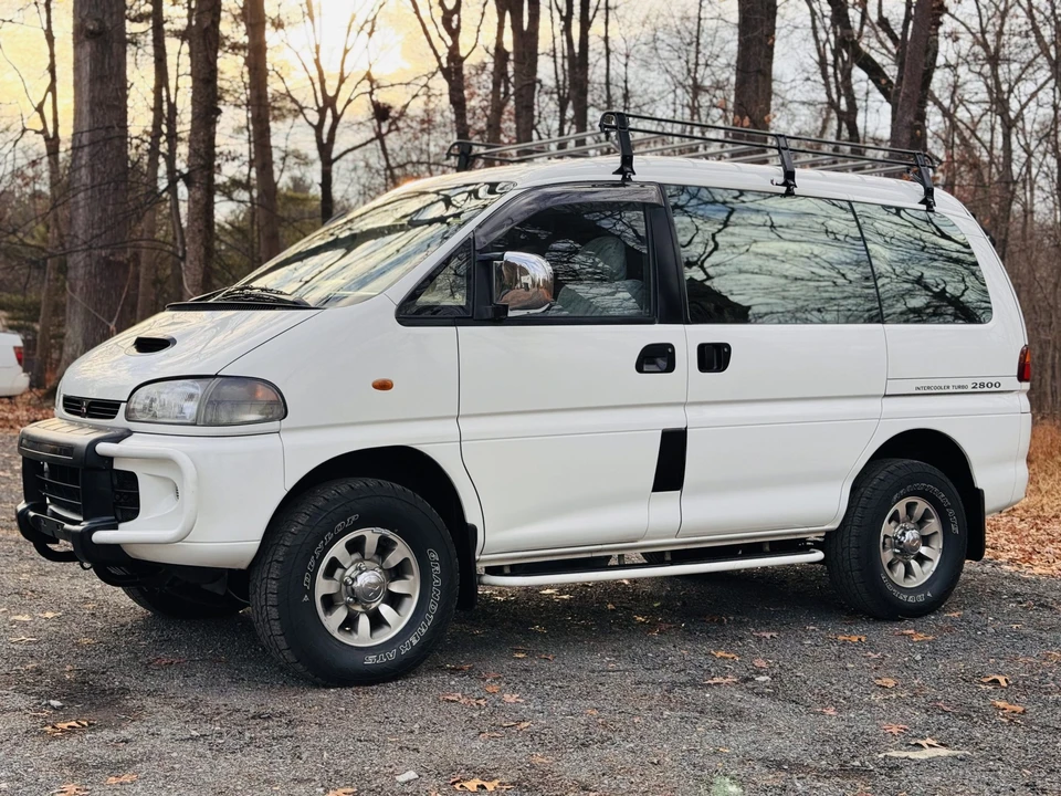 1997 Mitsubishi Delica 4th Gen - Image 22 of 31