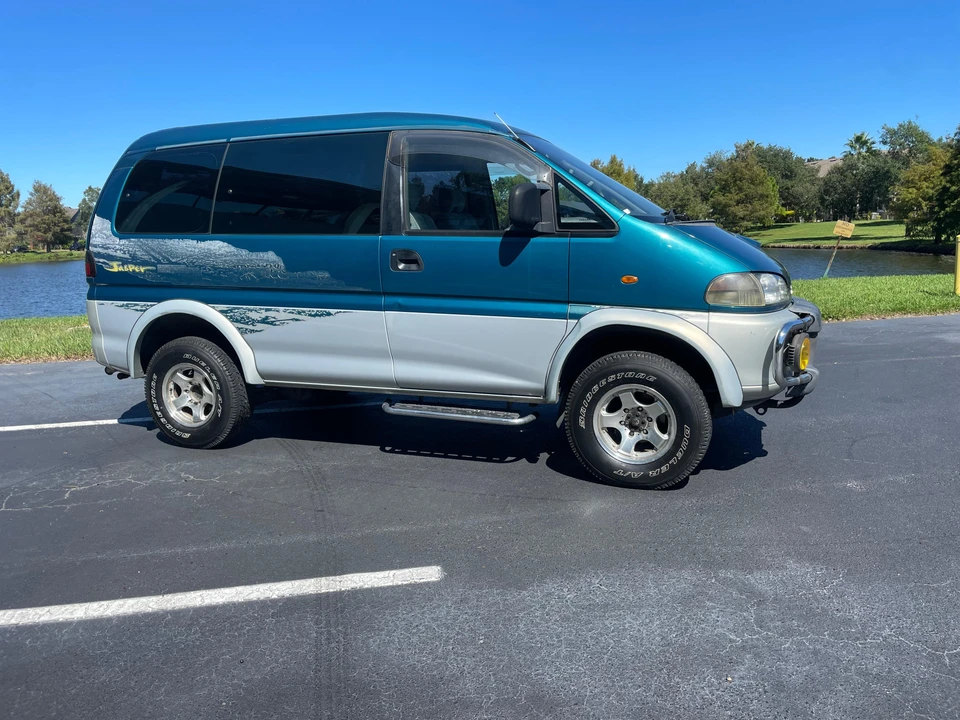 1997 Mitsubishi Delica 4th Gen - Image 24 of 31