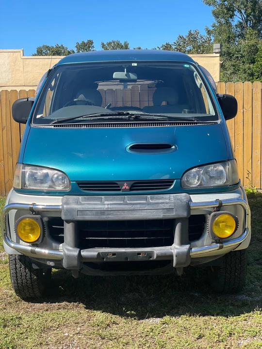 1997 Mitsubishi Delica 4th Gen - Image 7 of 31