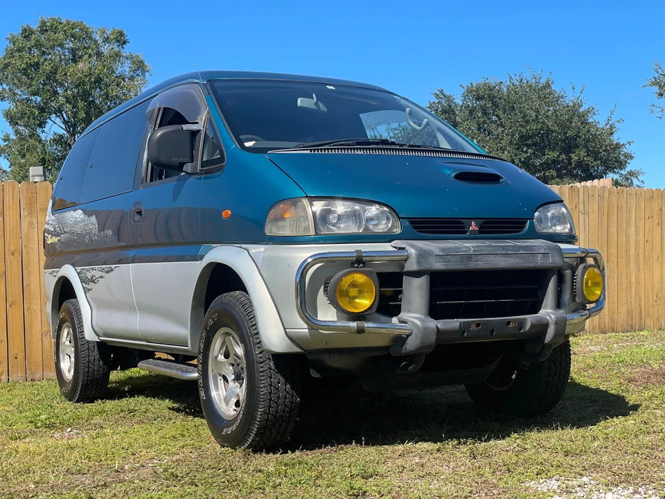 1997 Mitsubishi Delica 4th Gen - Image 28 of 31