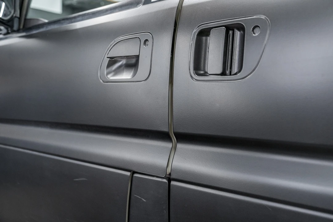 1997 Mitsubishi Delica 4th Gen - Image 30 of 31