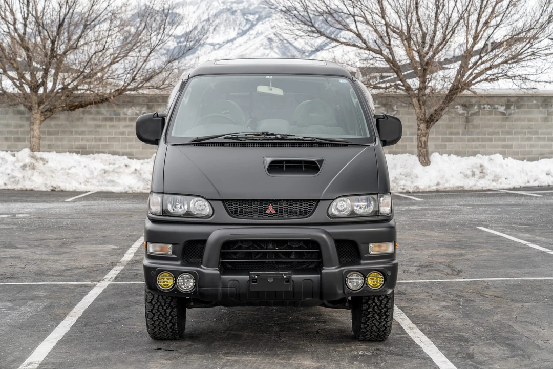 1997 Mitsubishi Delica 4th Gen - Image 12 of 31