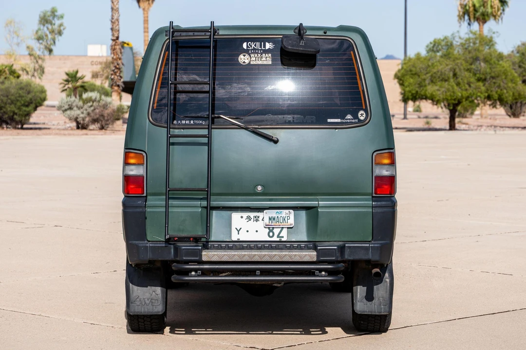 1997 Mitsubishi Delica 4th Gen - Image 5 of 31