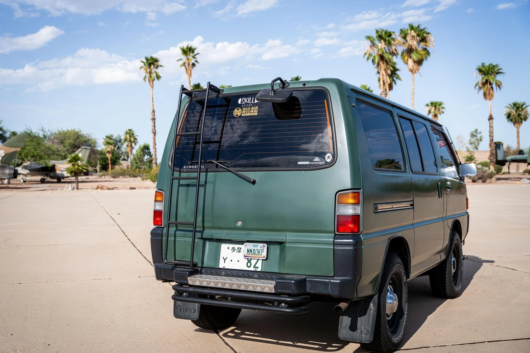 1997 Mitsubishi Delica 4th Gen - Image 8 of 31