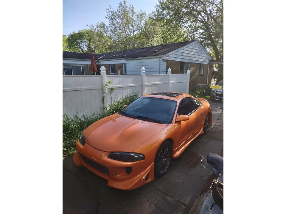 1997 Mitsubishi Eclipse 2nd Gen - Image 2 of 14