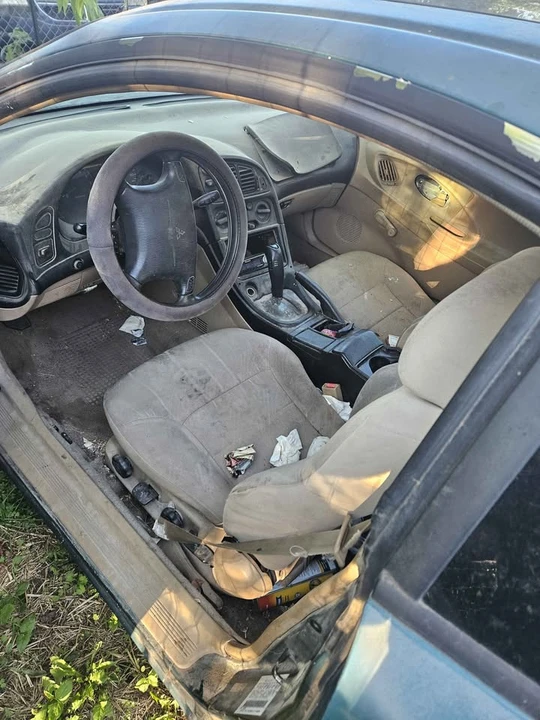 1997 Mitsubishi Eclipse 2nd Gen - Image 3 of 11