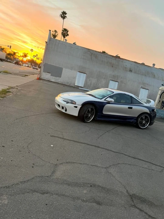 1997 Mitsubishi Eclipse 2nd Gen - Image 4 of 4