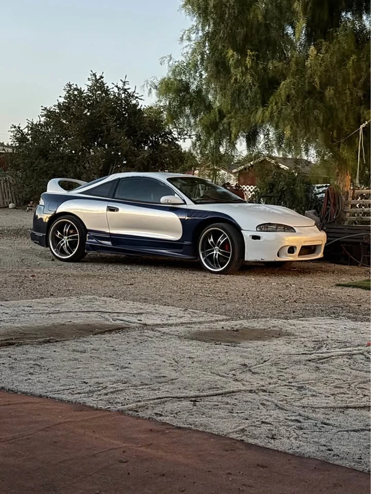 1997 Mitsubishi Eclipse 2nd Gen - Image 3 of 4