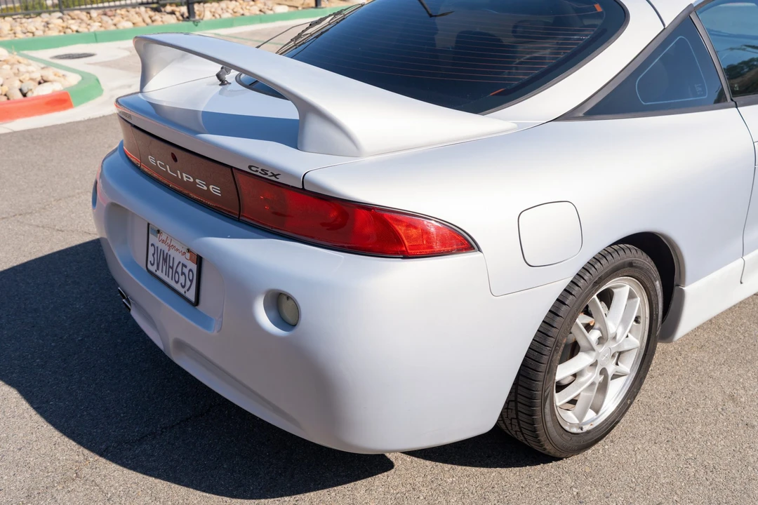 1997 Mitsubishi Eclipse 2nd Gen - Image 19 of 31