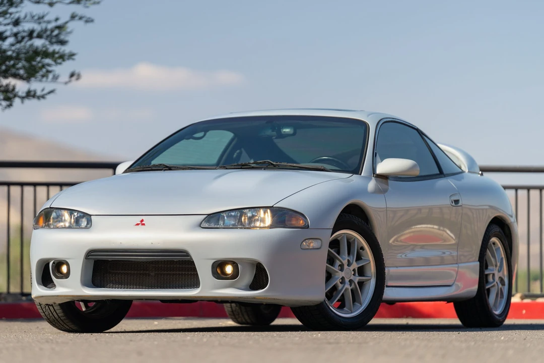 1997 Mitsubishi Eclipse 2nd Gen - Image 2 of 31