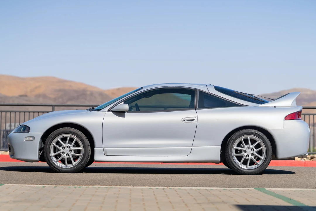1997 Mitsubishi Eclipse 2nd Gen - Image 8 of 31