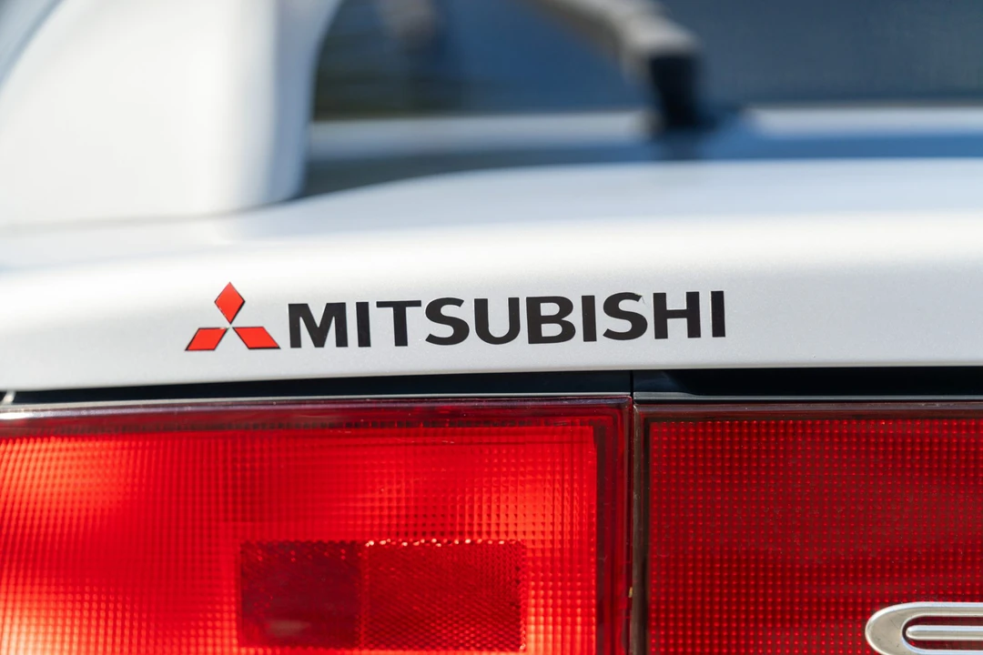 1997 Mitsubishi Eclipse 2nd Gen - Image 24 of 31