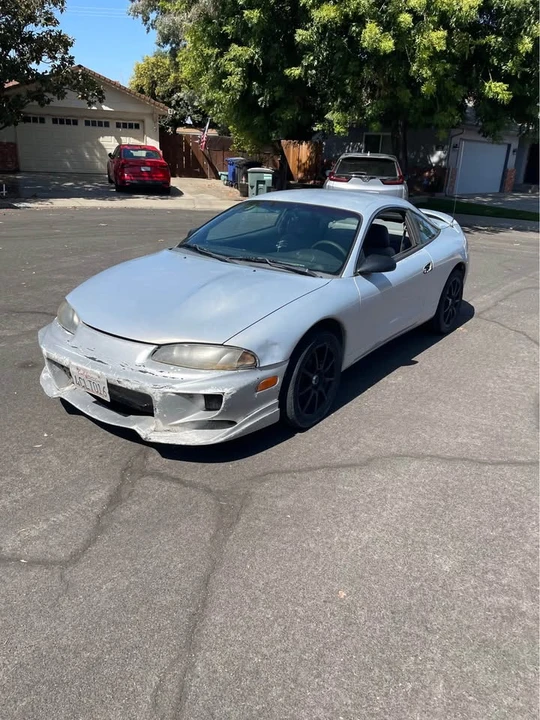 1997 Mitsubishi Eclipse 2nd Gen - Image 2 of 13