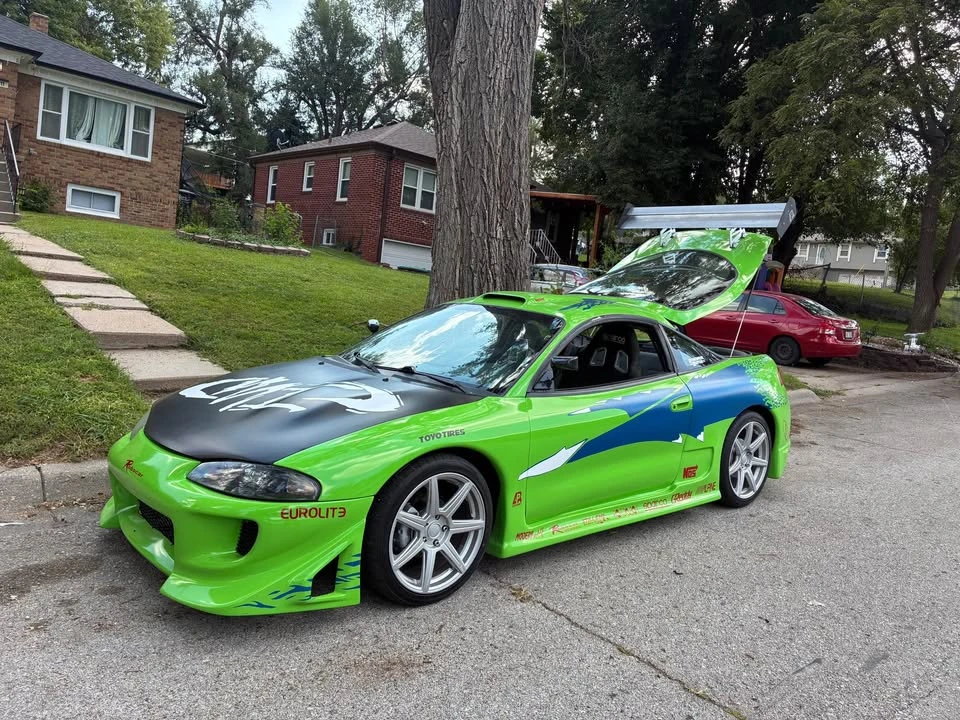 1997 Mitsubishi Eclipse 2nd Gen - Image 2 of 8