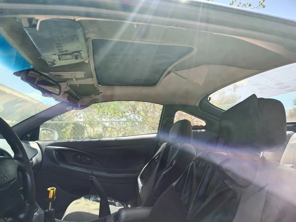 1997 Mitsubishi Eclipse 2nd Gen - Image 12 of 13
