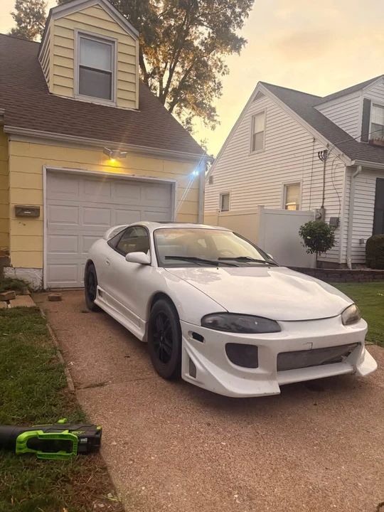 1997 Mitsubishi Eclipse 2nd Gen - Image 3 of 6