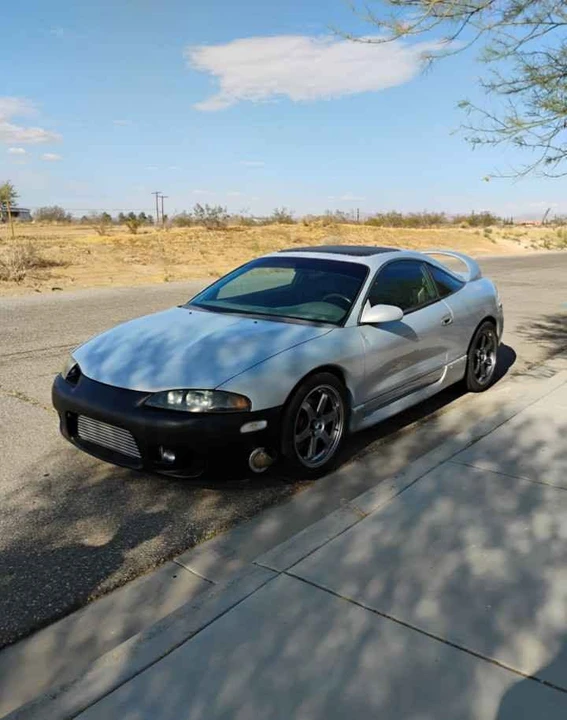 1997 Mitsubishi Eclipse 2nd Gen - Image 2 of 10