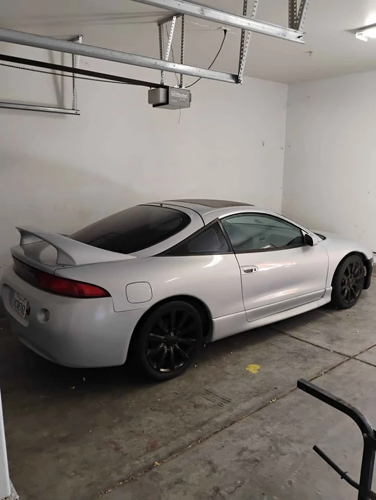 1997 Mitsubishi Eclipse 2nd Gen - Image 2 of 11
