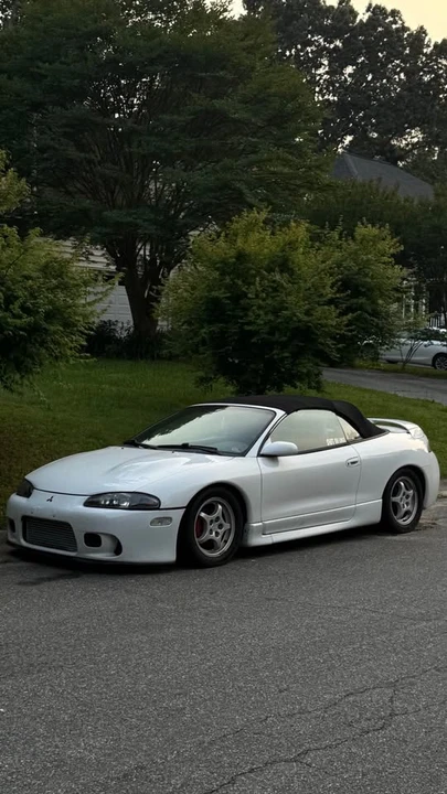 1997 Mitsubishi Eclipse - Image 2 of 15