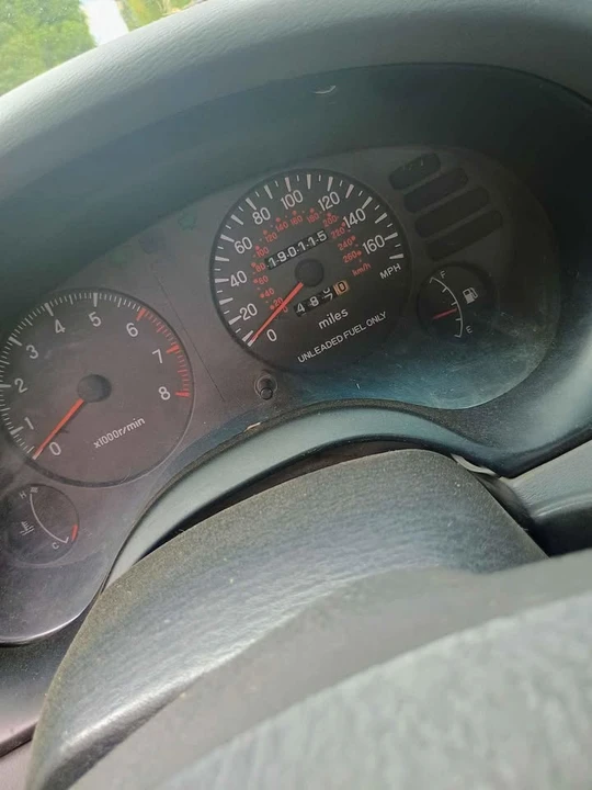 1997 Mitsubishi Eclipse 2nd Gen - Image 5 of 9