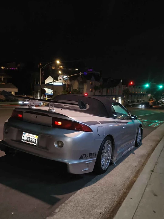 1997 Mitsubishi Eclipse 2nd Gen - Image 9 of 9