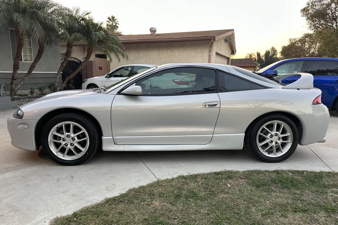 1997 Mitsubishi Eclipse 2nd Gen - Image 11 of 31
