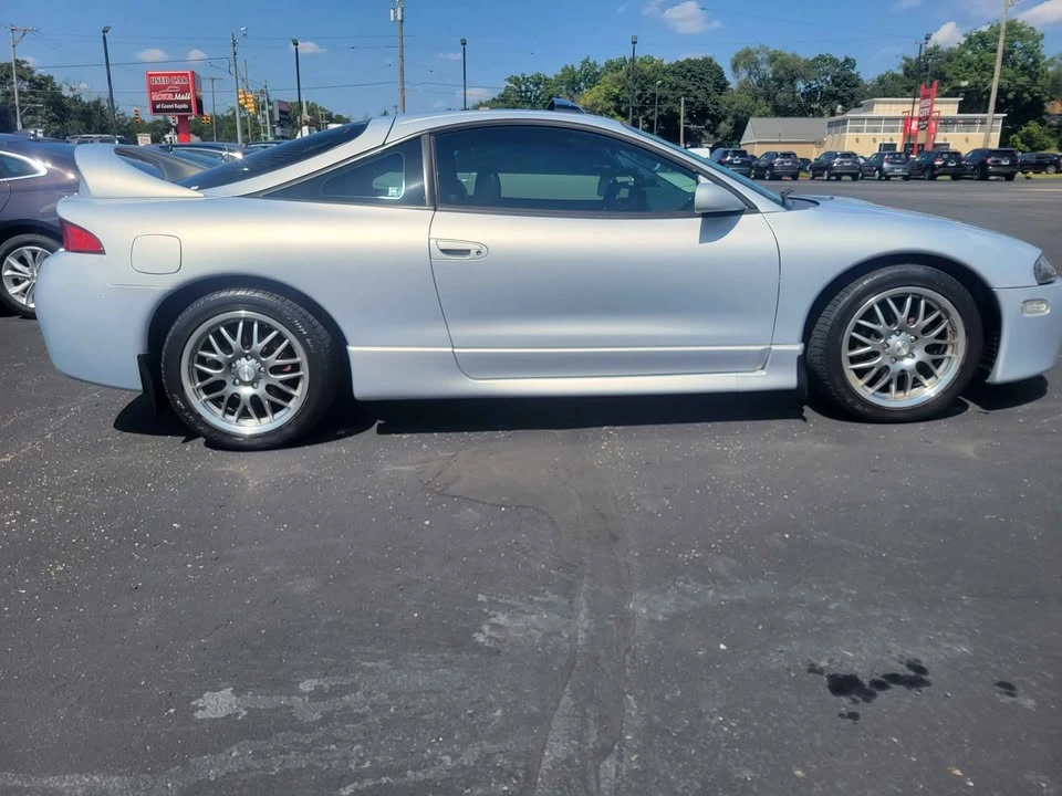 1997 Mitsubishi Eclipse 2nd Gen - Image 2 of 11
