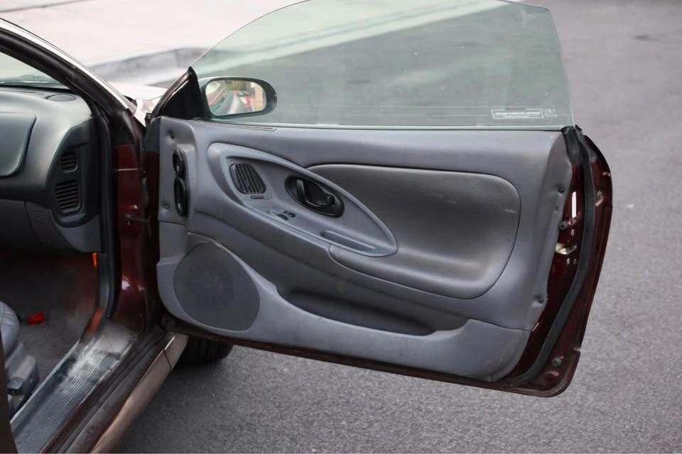 1997 Mitsubishi Eclipse 2nd Gen - Image 13 of 19