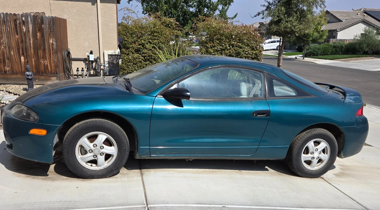 1997 Mitsubishi Eclipse 2nd Gen - Image 2 of 26
