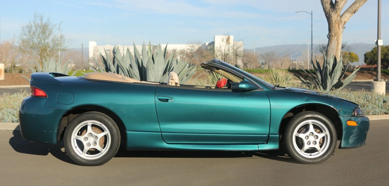 1997 Mitsubishi Eclipse 2nd Gen - Image 10 of 17