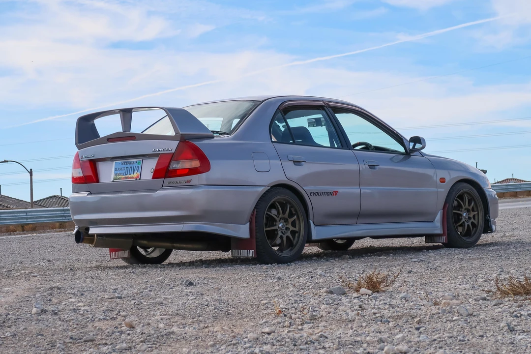1997 Mitsubishi Lancer Evolution IV 6th Gen - Image 10 of 31