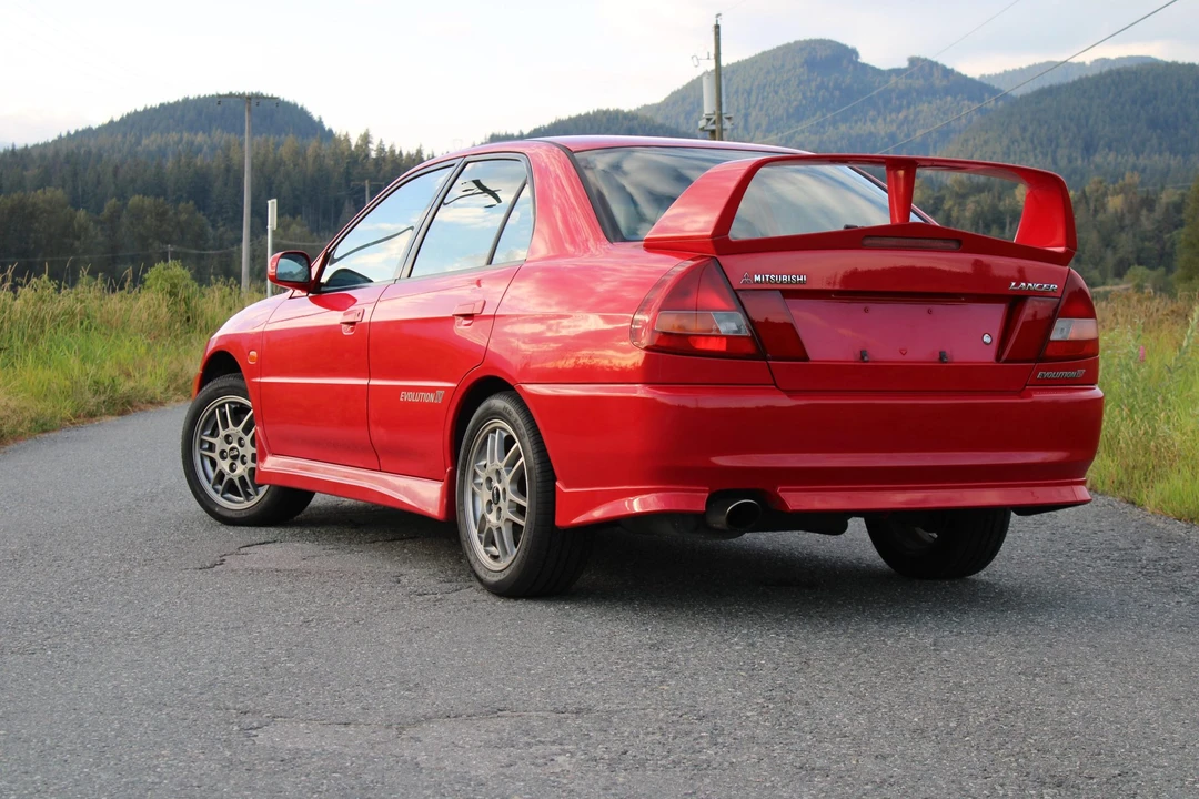 1997 Mitsubishi Lancer Evolution IV 6th Gen - Image 23 of 31