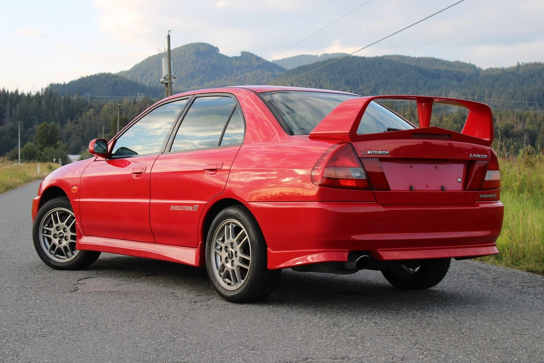 1997 Mitsubishi Lancer Evolution IV 6th Gen - Image 24 of 31