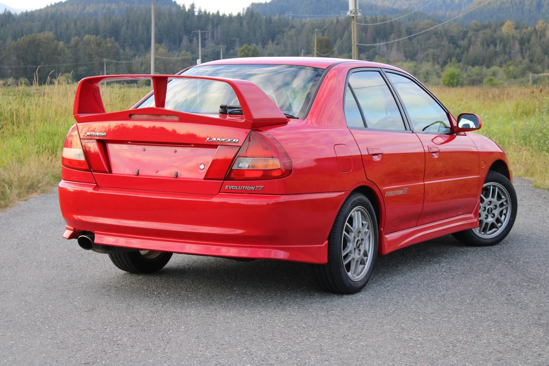 1997 Mitsubishi Lancer Evolution IV 6th Gen - Image 16 of 31