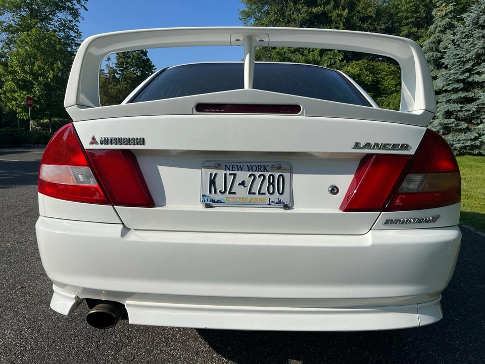 1997 Mitsubishi Lancer Evolution IV 6th Gen - Image 21 of 31