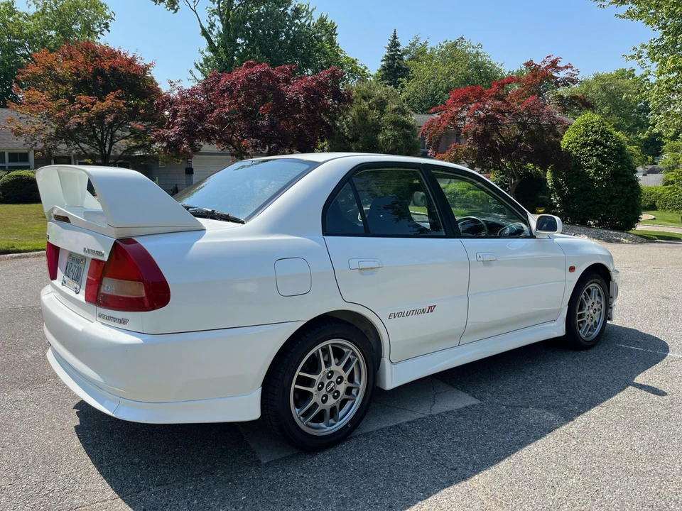 1997 Mitsubishi Lancer Evolution IV 6th Gen - Image 13 of 31