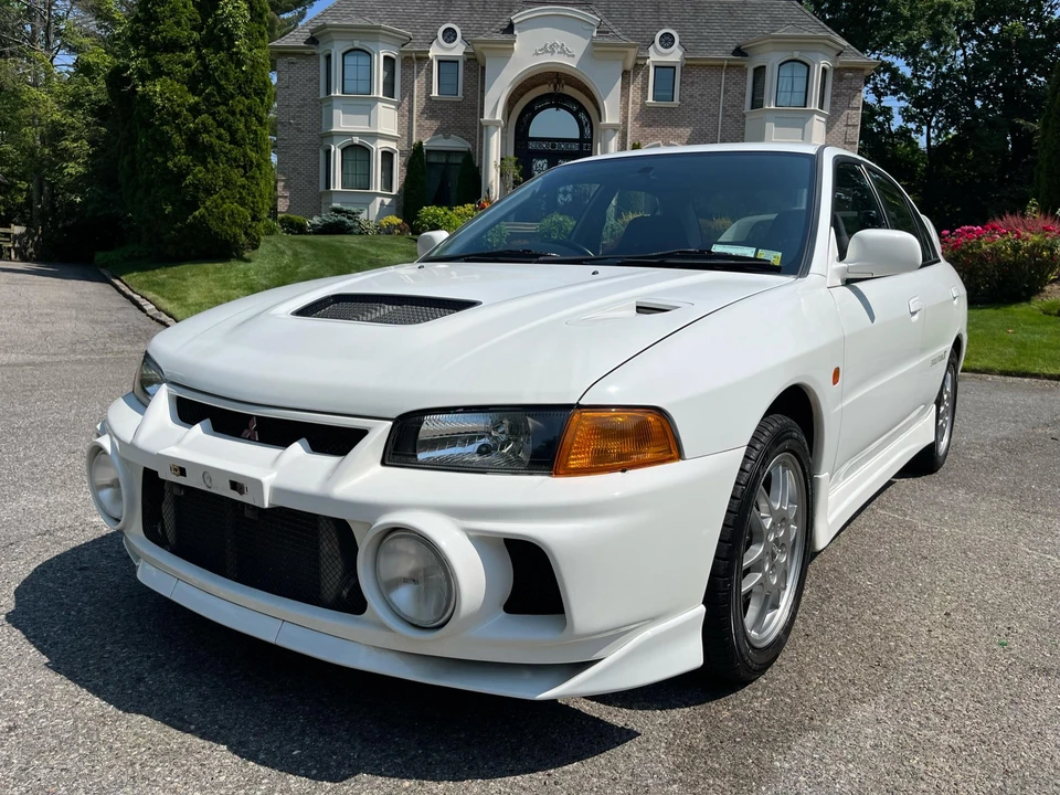 1997 Mitsubishi Lancer Evolution IV 6th Gen - Image 5 of 31