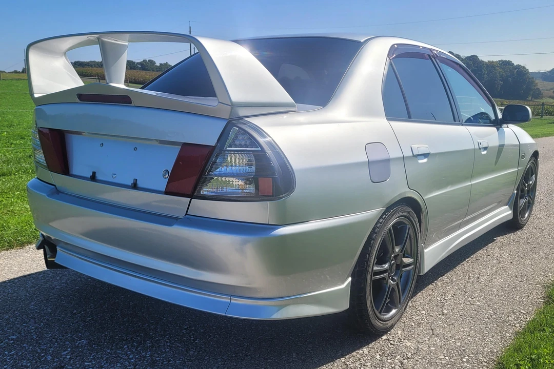 1997 Mitsubishi Lancer Evolution IV 6th Gen - Image 5 of 31