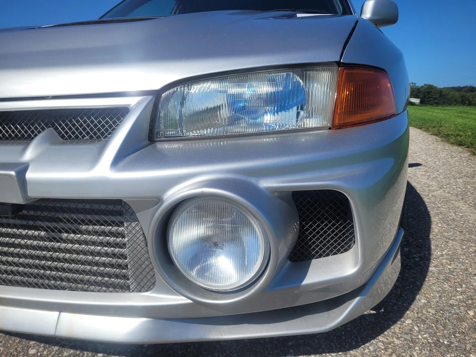 1997 Mitsubishi Lancer Evolution IV 6th Gen - Image 13 of 31