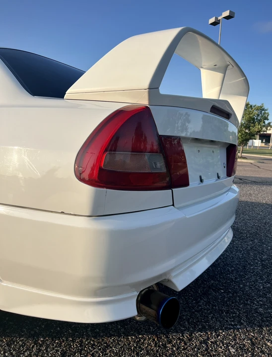 1997 Mitsubishi Lancer Evolution IV 6th Gen - Image 18 of 31