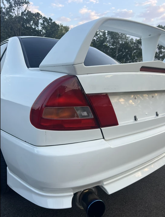 1997 Mitsubishi Lancer Evolution IV 6th Gen - Image 19 of 31