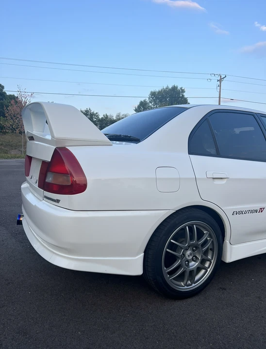 1997 Mitsubishi Lancer Evolution IV 6th Gen - Image 22 of 31